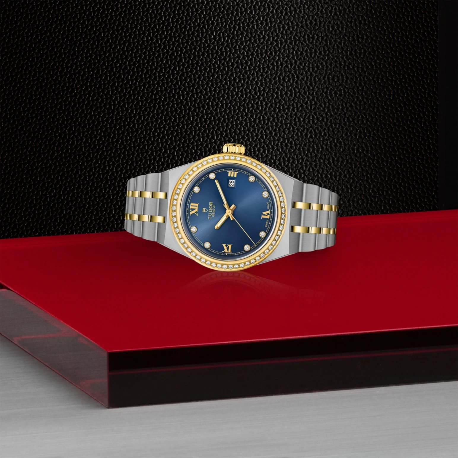 TUDOR Royal thumbnail