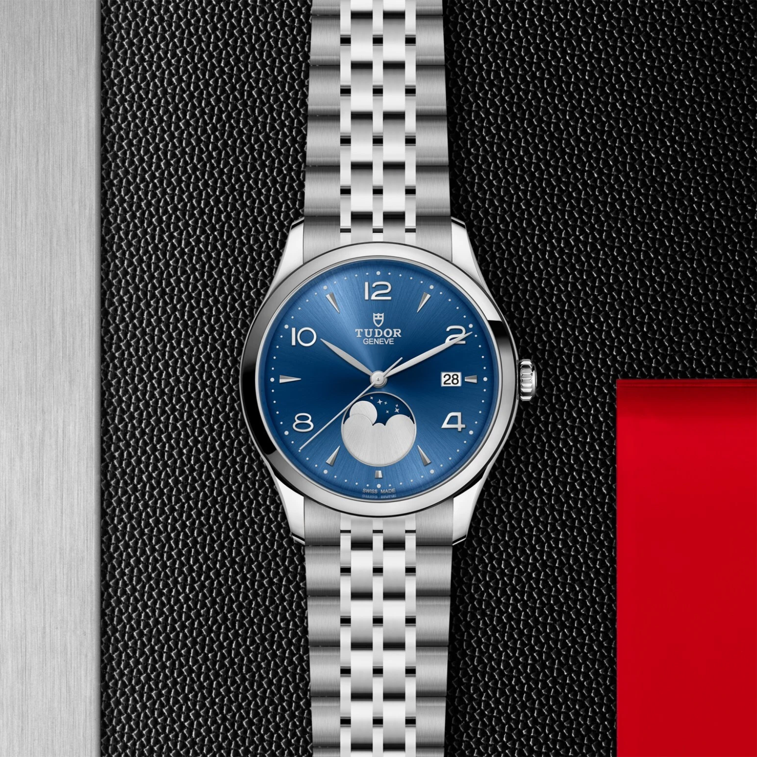 TUDOR 1926 Luna thumbnail