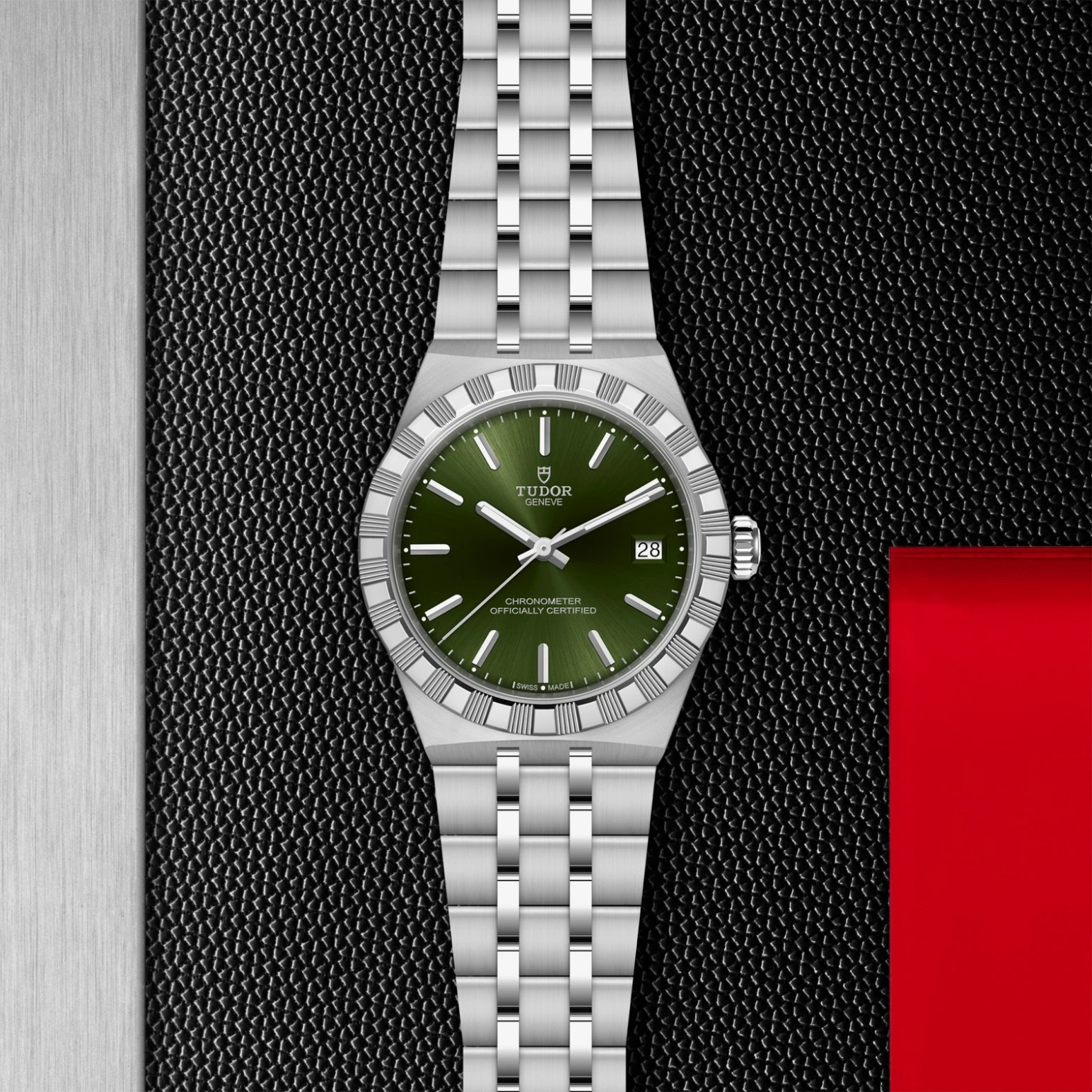 TUDOR Royal thumbnail