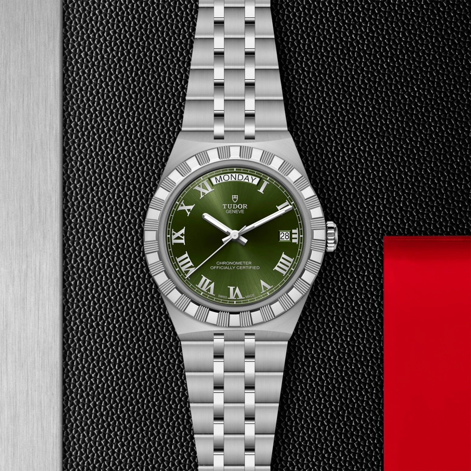 TUDOR Royal thumbnail