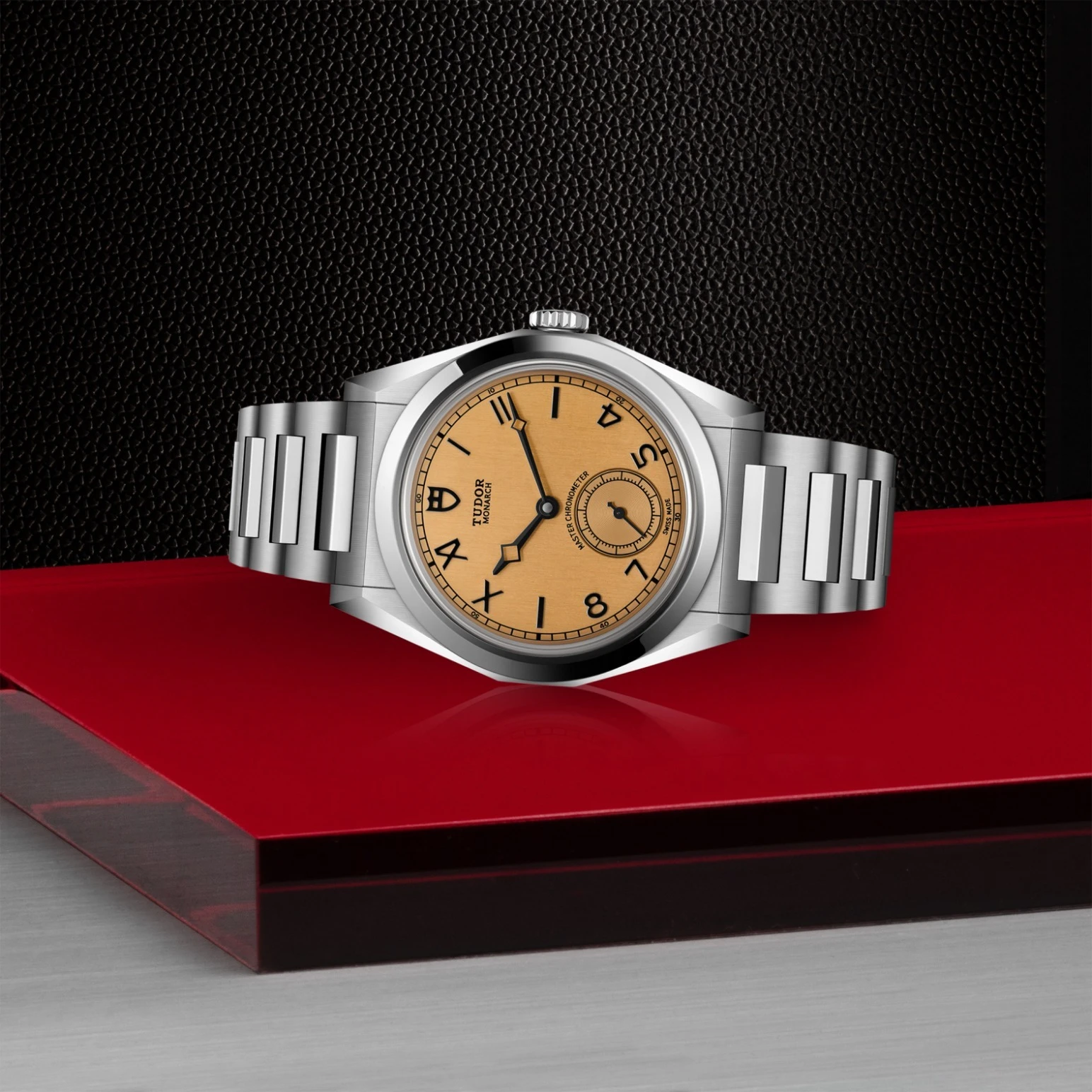 TUDOR Monarch thumbnail