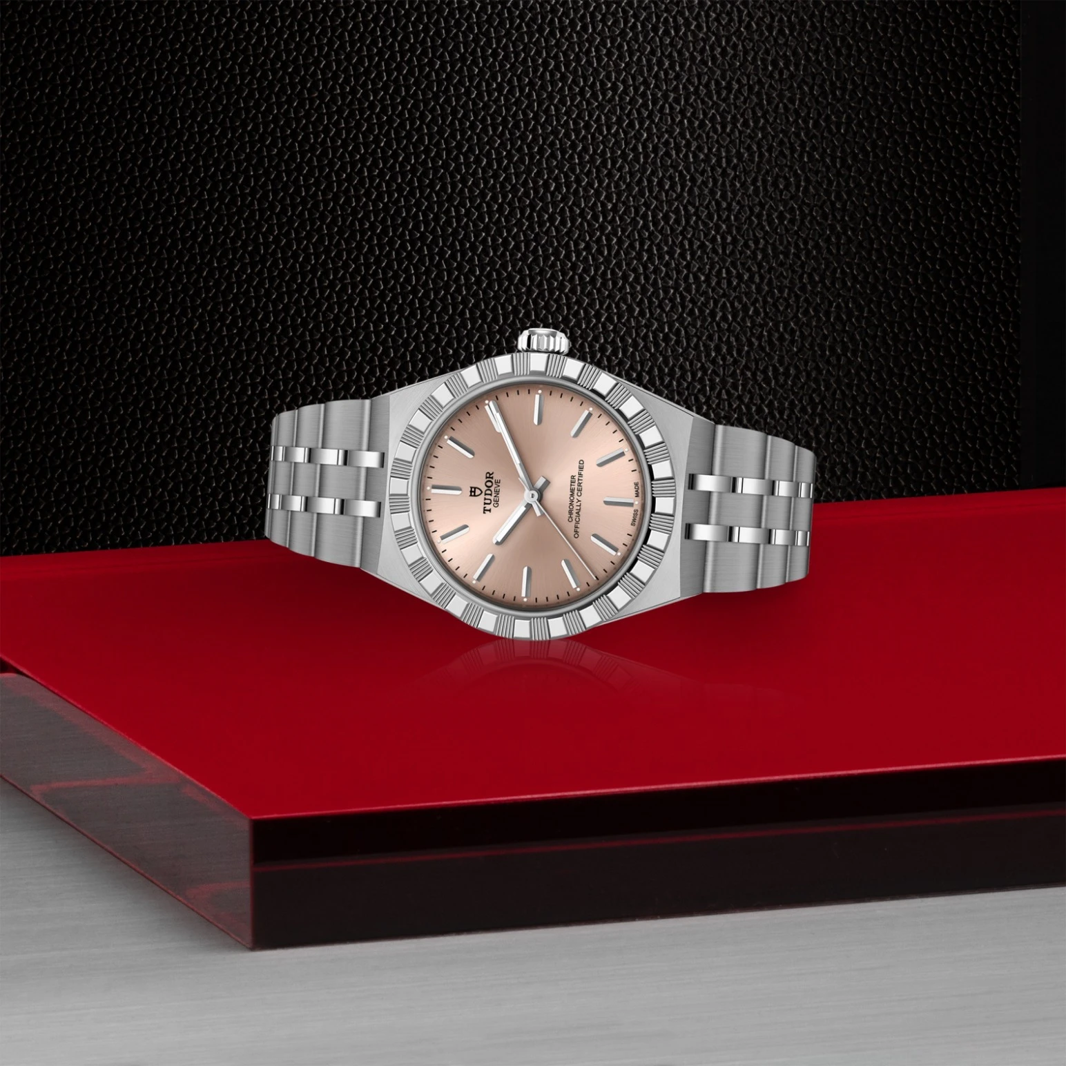 TUDOR Royal thumbnail