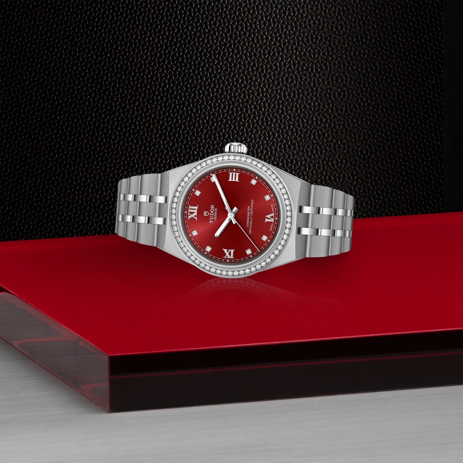TUDOR Royal thumbnail
