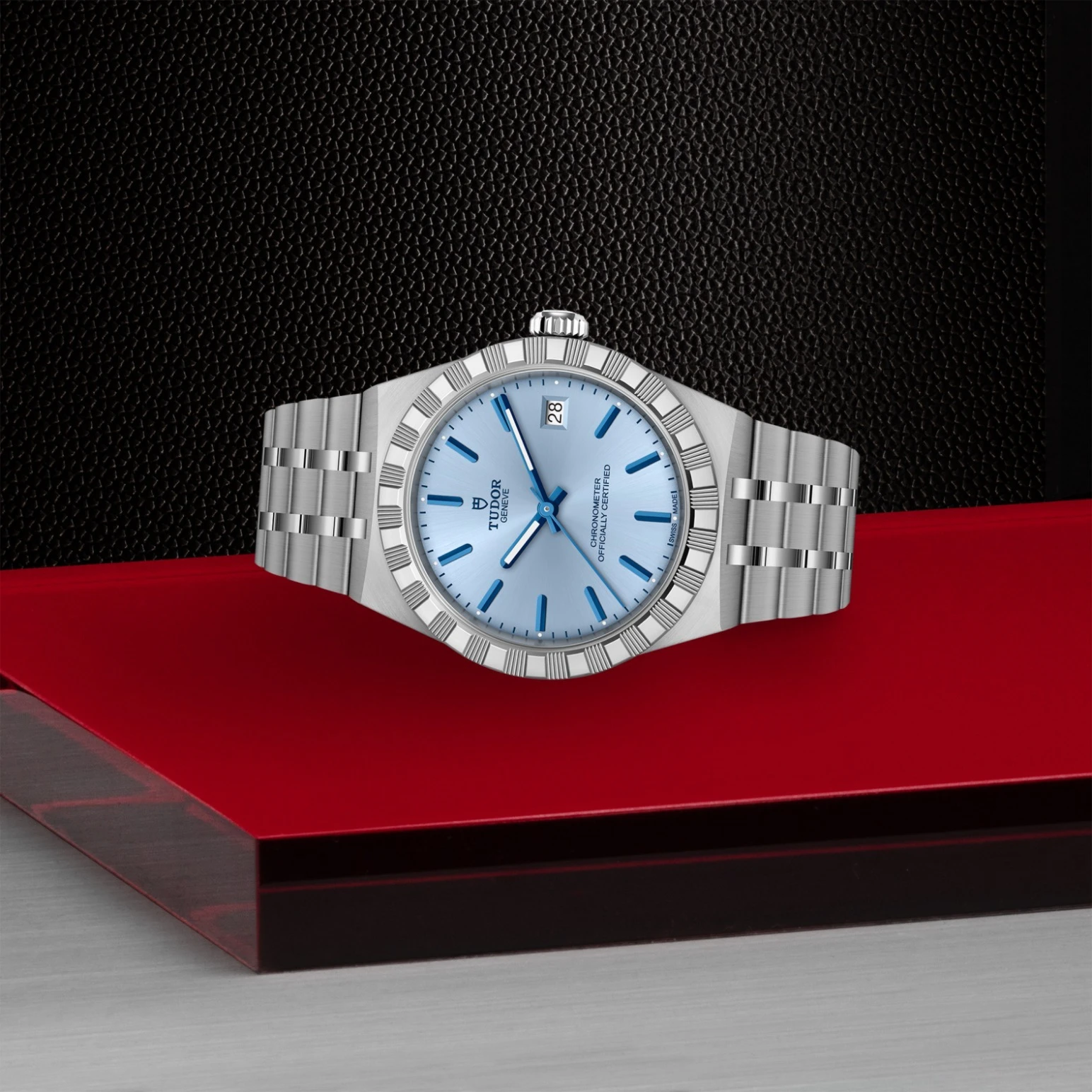 TUDOR Royal thumbnail