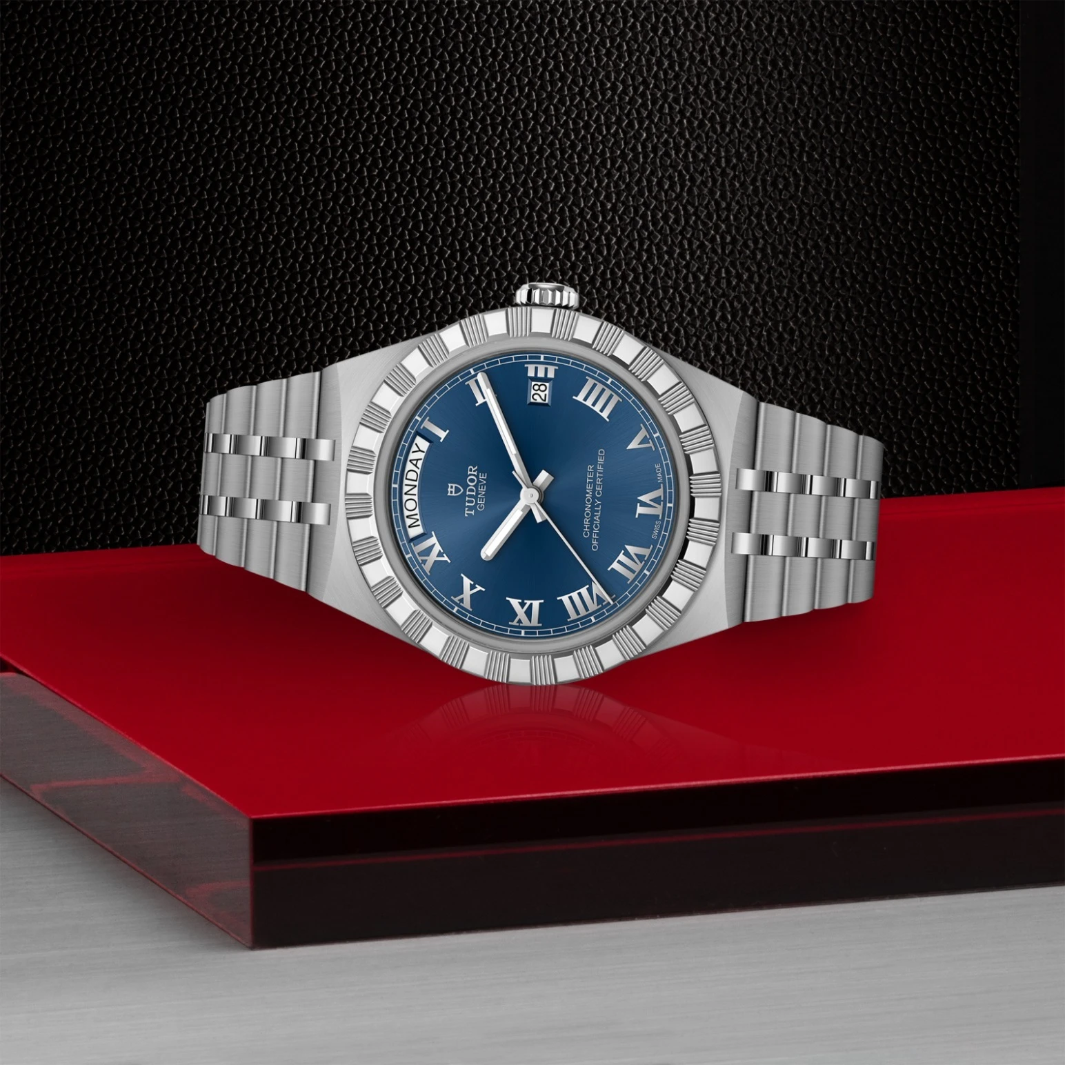 TUDOR Royal thumbnail
