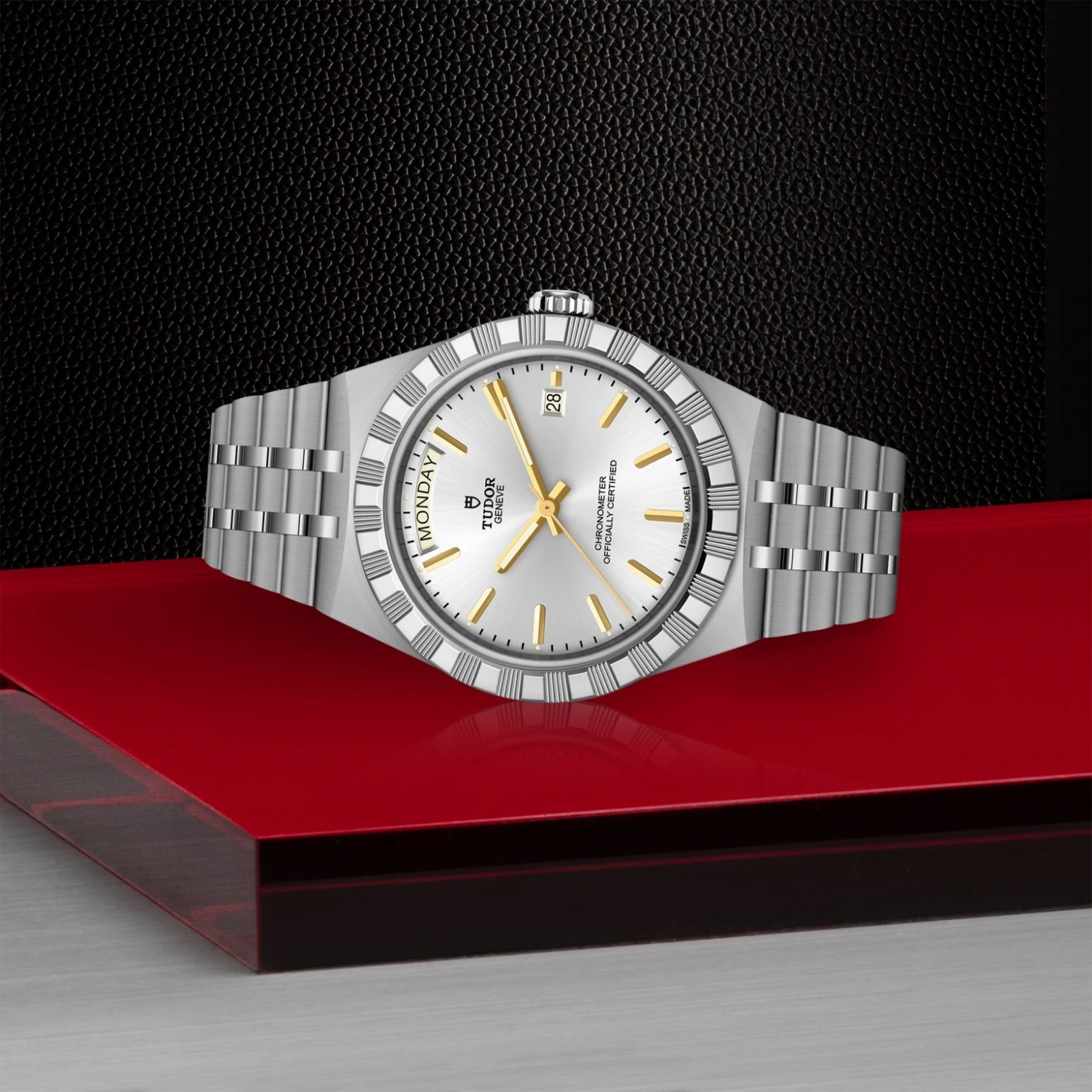 TUDOR Royal thumbnail